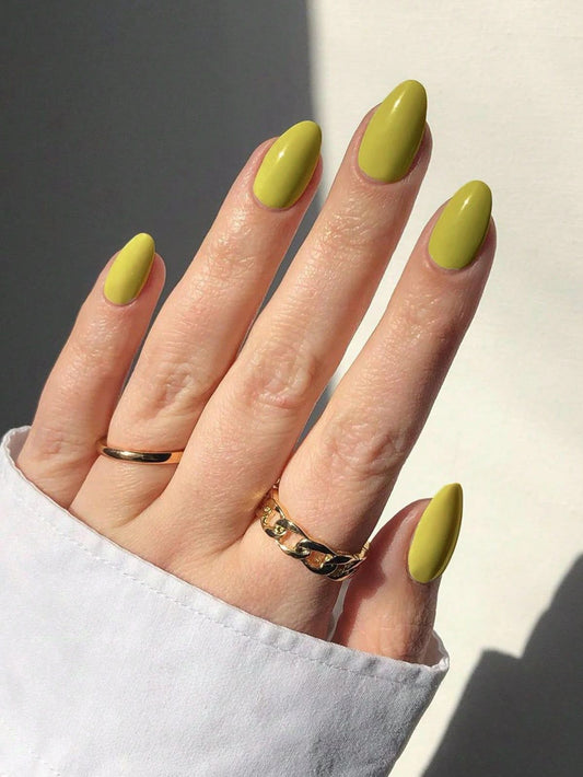No Regret Nail Paint Chartreuse - 15ml